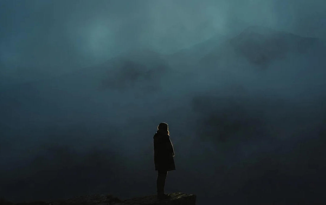 npd父母那些装作很爱子女的行为